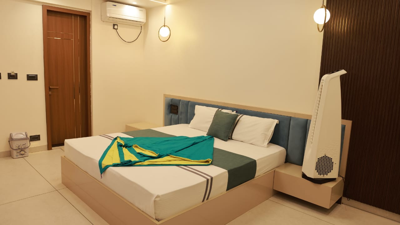 VIP Single Bed Room 1